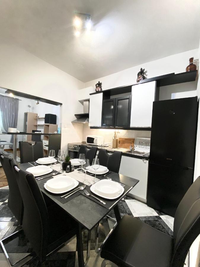 Elite Residence Flos โอเรบิก ภายนอก รูปภาพ