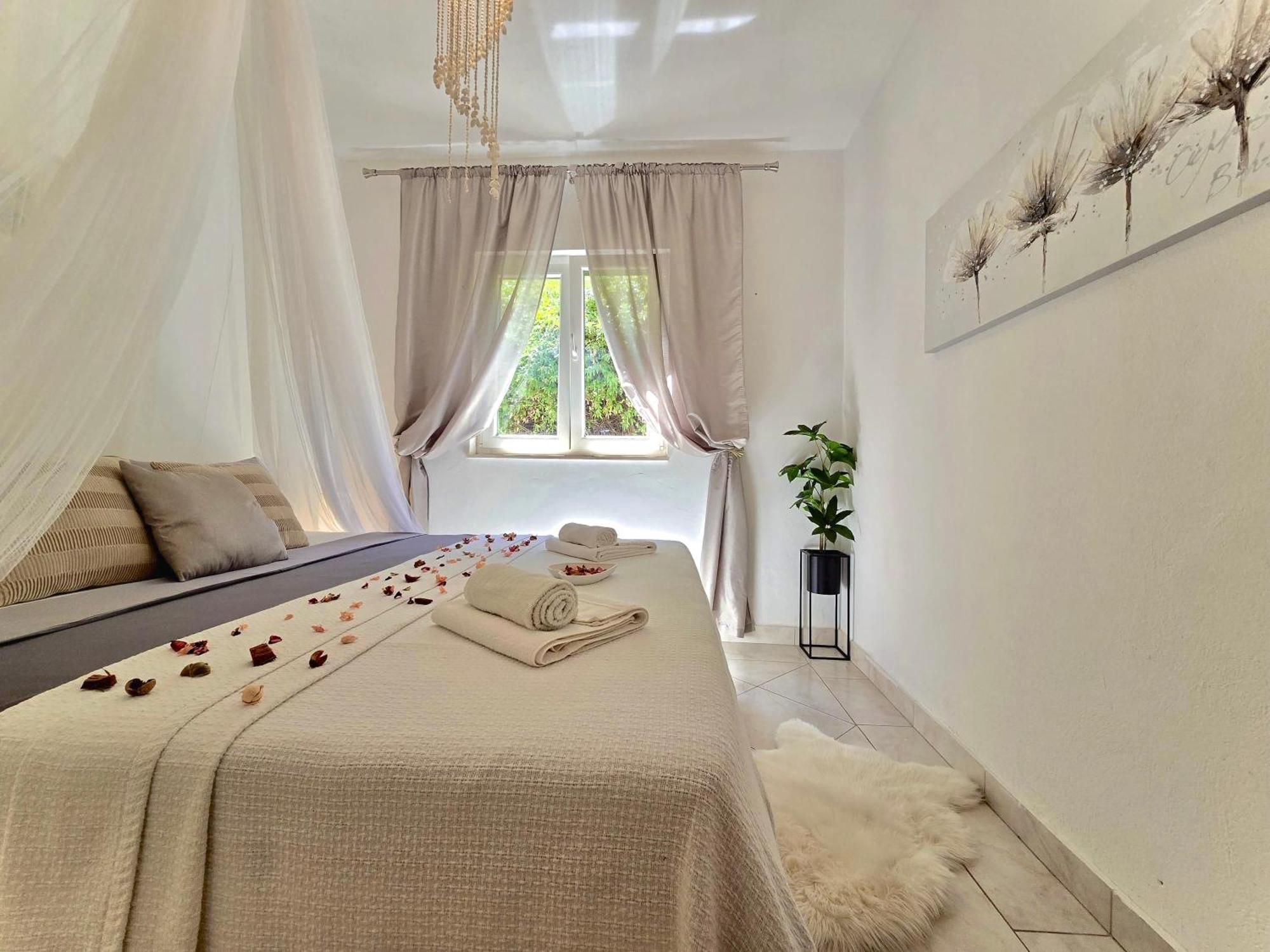 Elite Residence Flos โอเรบิก ภายนอก รูปภาพ